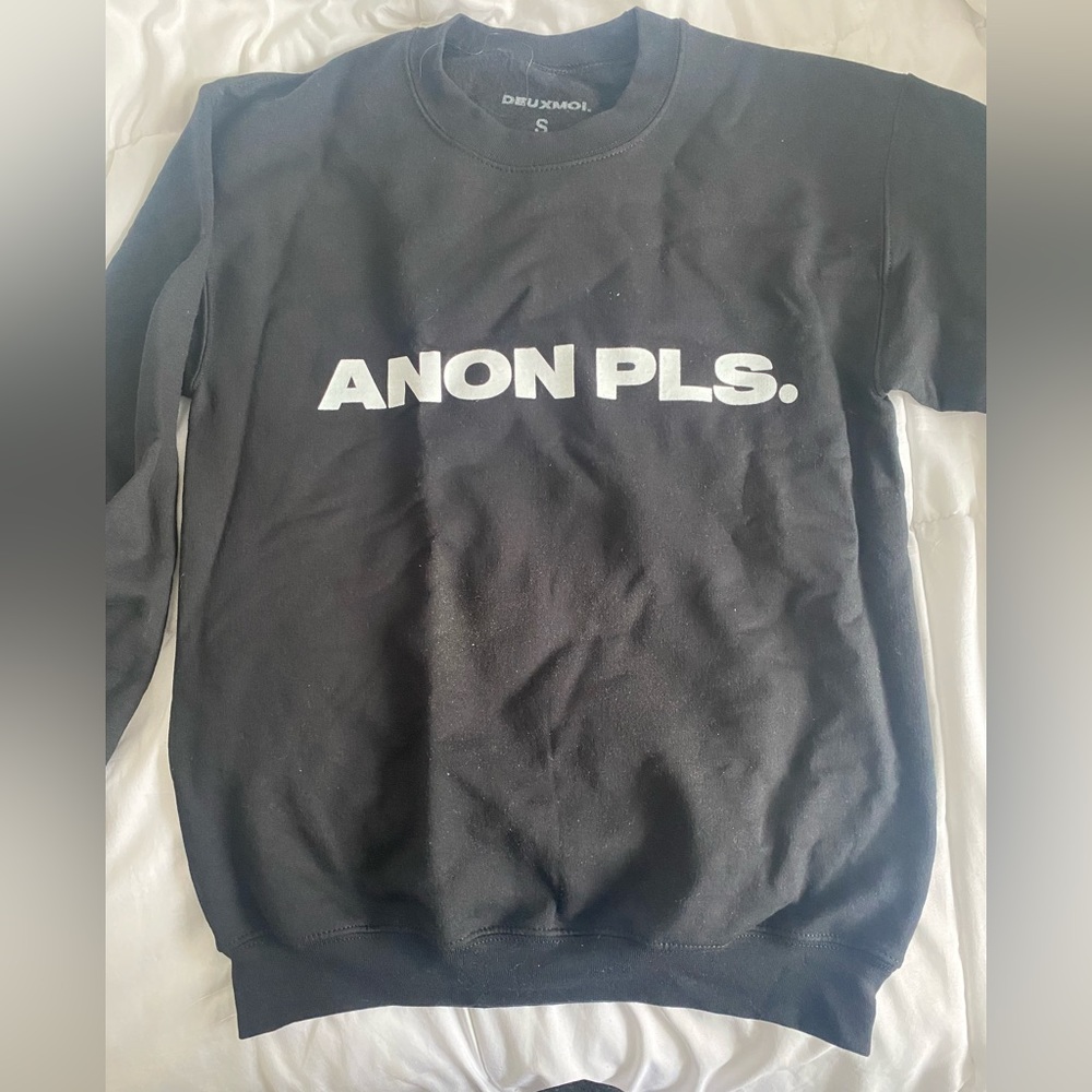 NEVER WORN: Deux Moi Crew Neck
